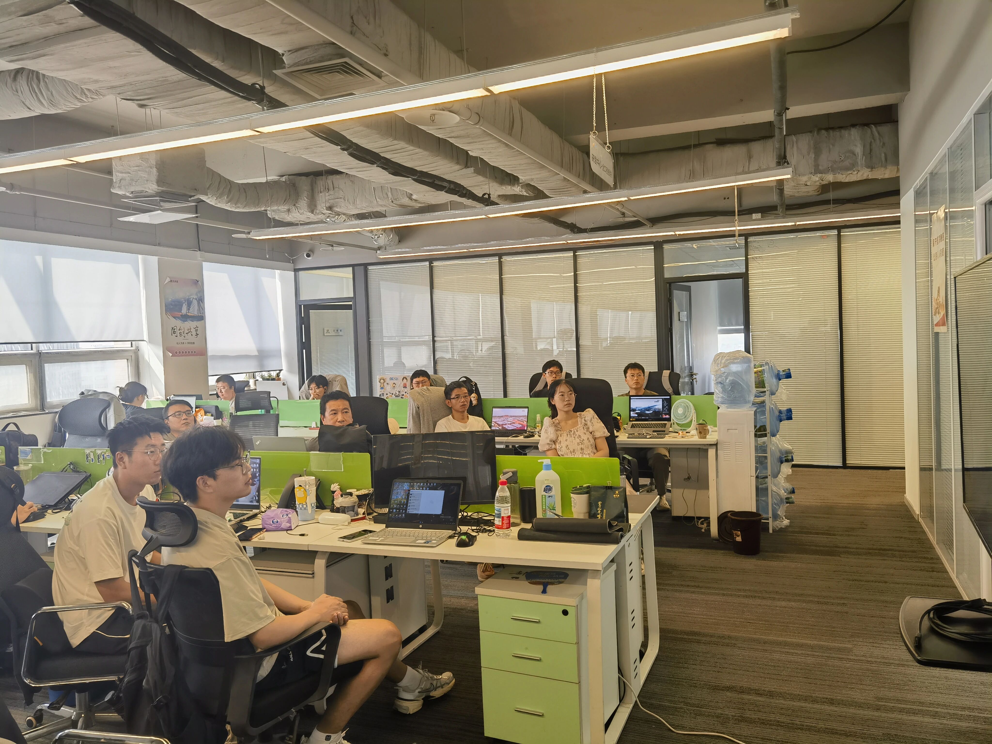 bfafccd7-7701-47a3-bb9b-328e9024f644.jpg 微信图片_2025-09-05_104653_602.jpg